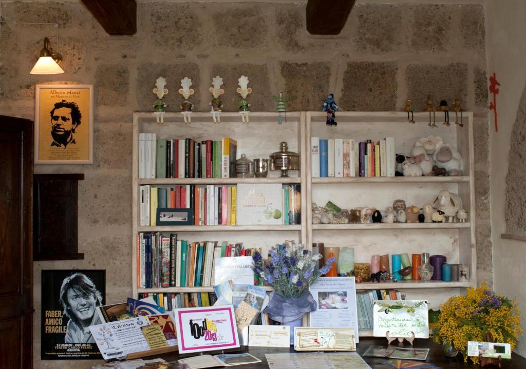 Locanda Ilune Pitigliano Buitenkant foto