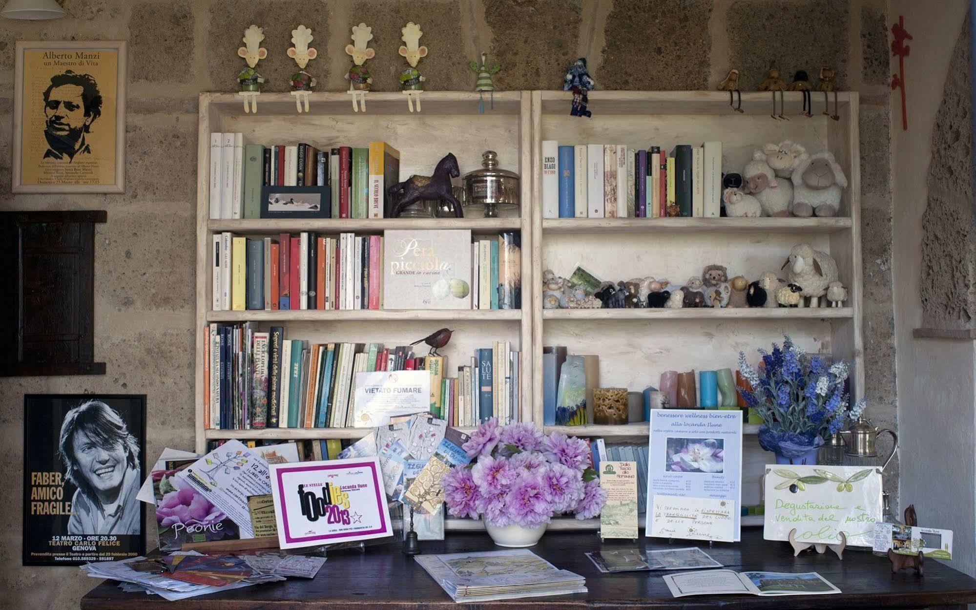 Locanda Ilune Pitigliano Buitenkant foto
