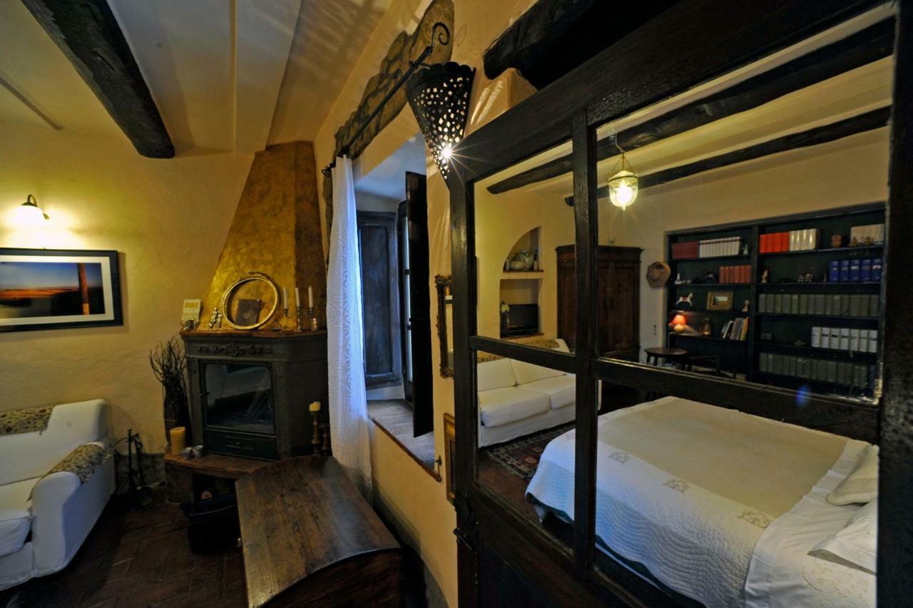 Locanda Ilune Pitigliano Buitenkant foto